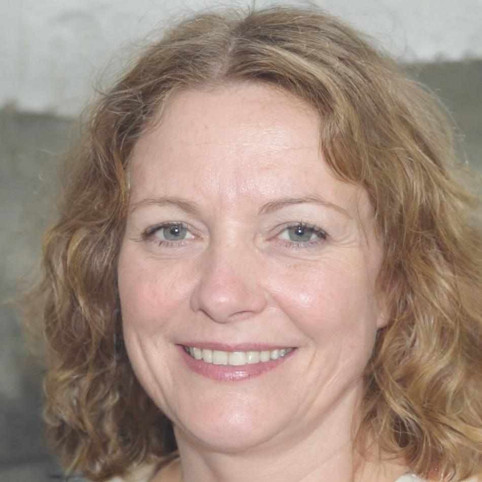Portrait de Céline Rousseau, experte en épargne
